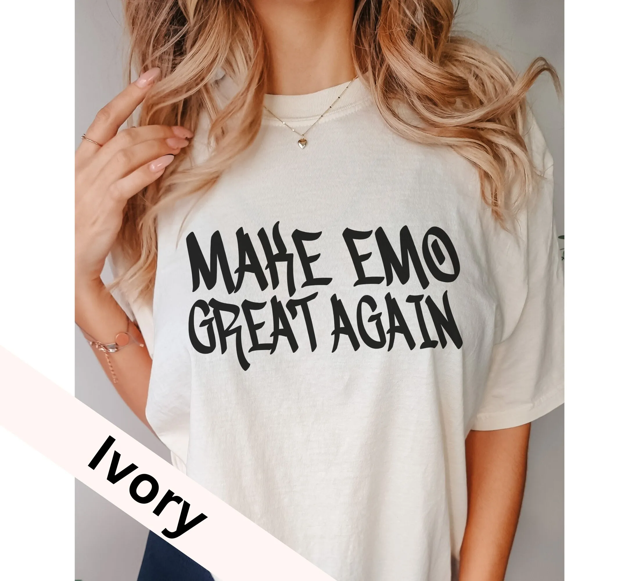 T-shirt « Make Emo Great Again - Mens Fashion In The 2000S avis et prix